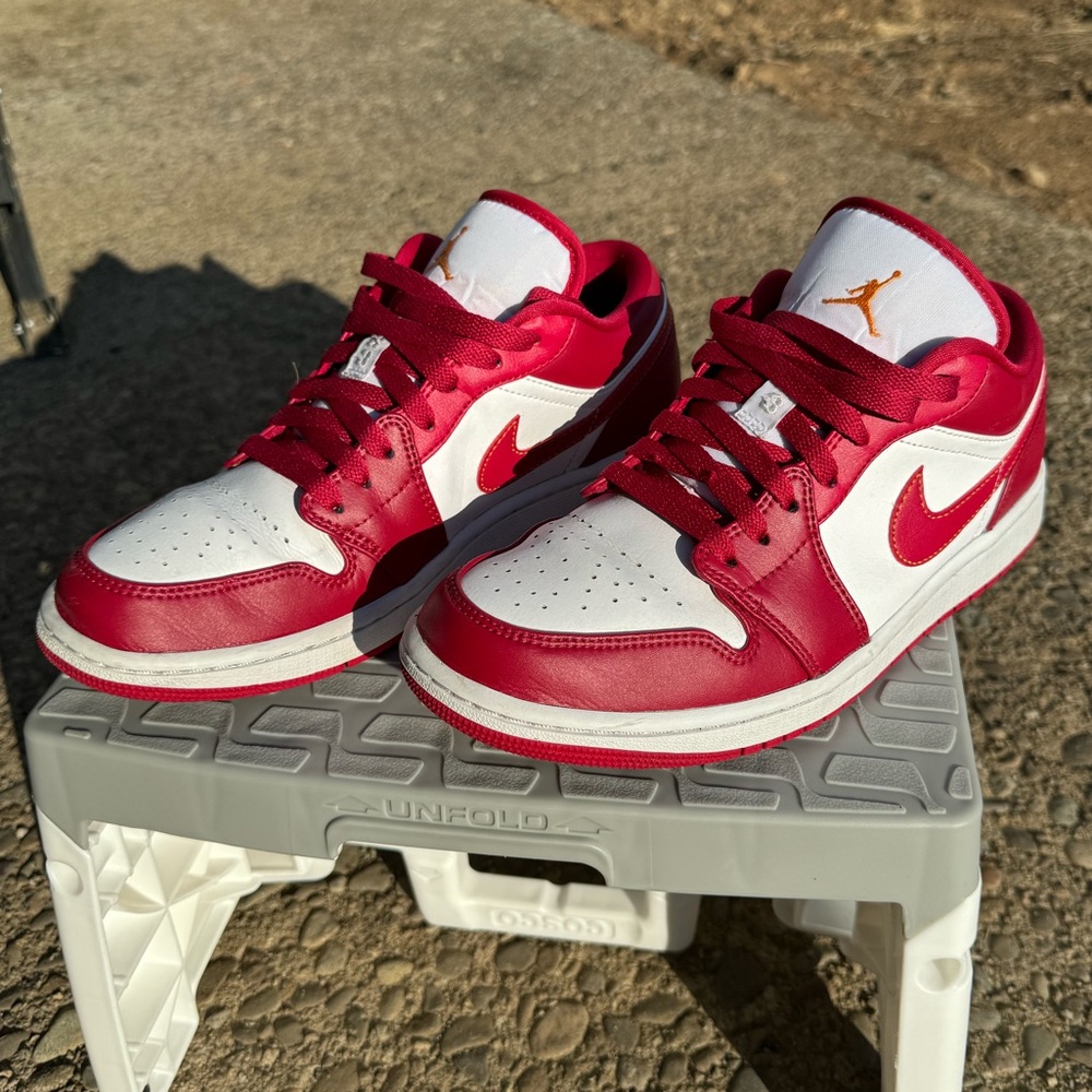Air Jordan 1 Low Sneakers